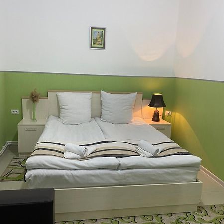 Lind Guest House B&B Γκιουμρί Εξωτερικό φωτογραφία
