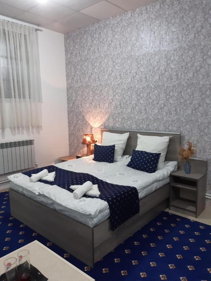Lind Guest House B&B Γκιουμρί Εξωτερικό φωτογραφία
